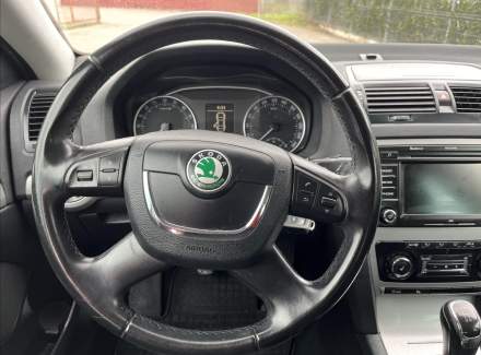 Škoda - Octavia