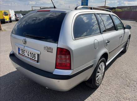 Škoda - Octavia