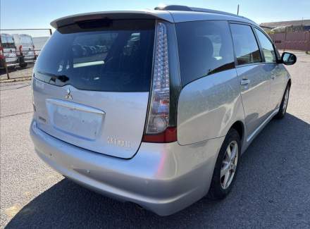 Mitsubishi - Grandis