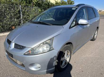 Mitsubishi - Grandis