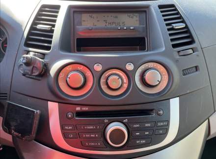 Mitsubishi - Grandis