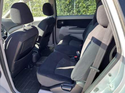 Mitsubishi - Grandis