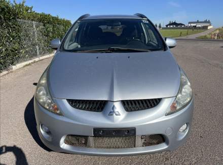 Mitsubishi - Grandis