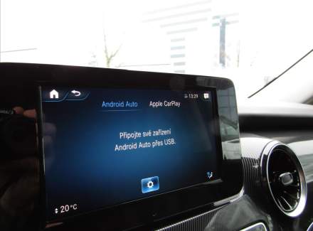 Mercedes-Benz - V-class