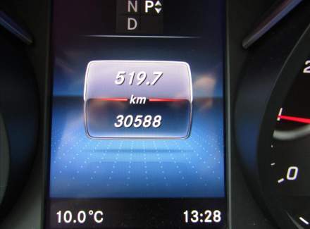 Mercedes-Benz - V-class