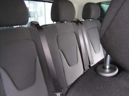 Mercedes-Benz - V-class