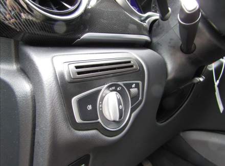 Mercedes-Benz - V-class