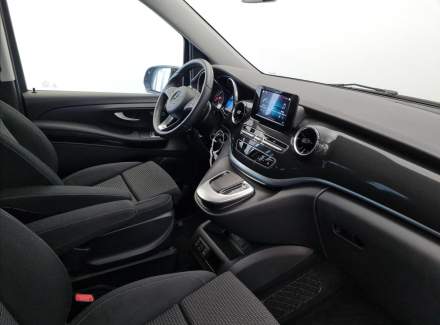 Mercedes-Benz - V-class