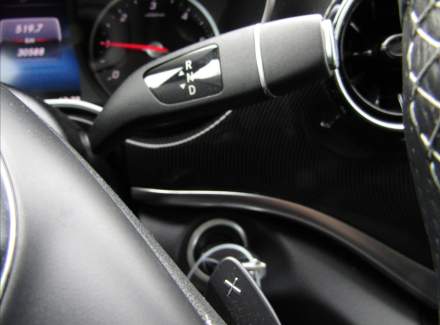 Mercedes-Benz - V-class