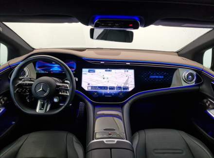 Mercedes-Benz - EQE