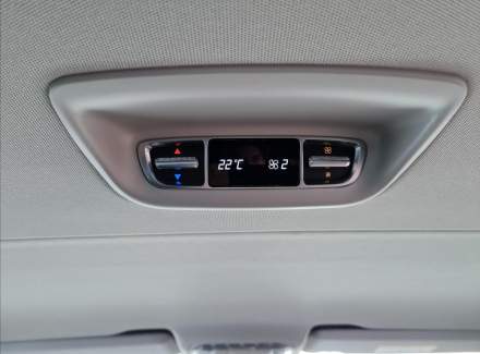 Mercedes-Benz - V-class