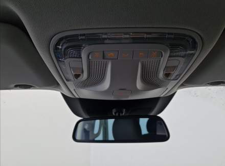 Mercedes-Benz - V-class