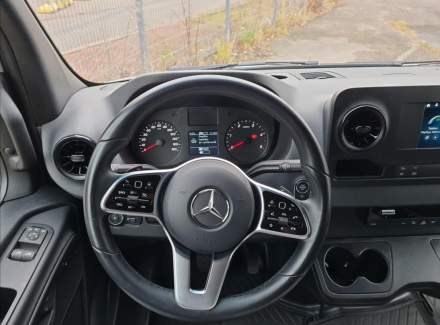 Mercedes-Benz - Sprinter