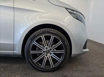 Mercedes-Benz - V-class