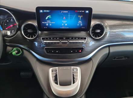 Mercedes-Benz - V-class