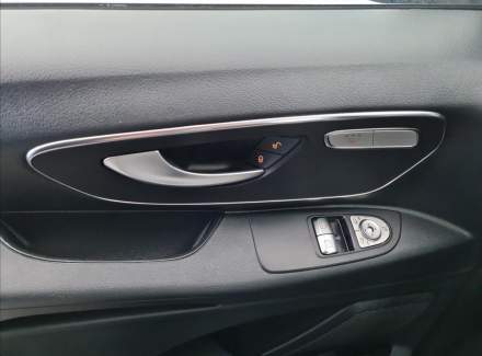 Mercedes-Benz - Vito