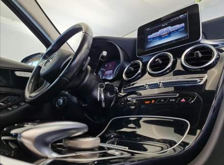 Mercedes-Benz - C-class