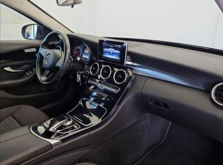 Mercedes-Benz - C-class