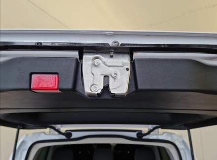 Mercedes-Benz - Vito