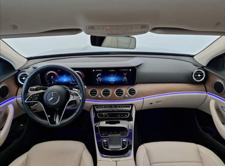 Mercedes-Benz - E-class