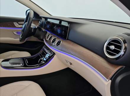 Mercedes-Benz - E-class