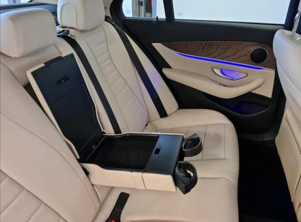 Mercedes-Benz - E-class