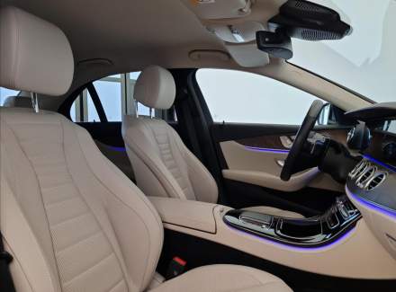 Mercedes-Benz - E-class