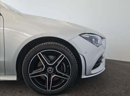 Mercedes-Benz - CLA