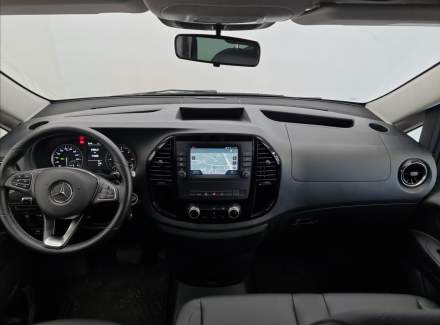 Mercedes-Benz - Vito