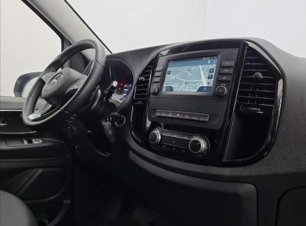 Mercedes-Benz - Vito