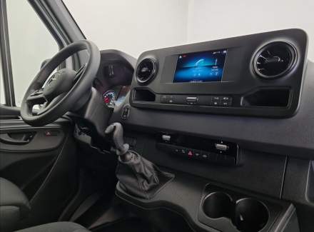 Mercedes-Benz - Sprinter