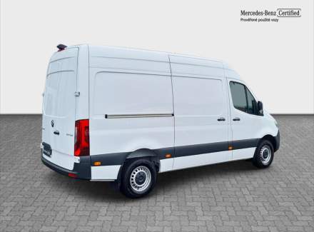 Mercedes-Benz - Sprinter