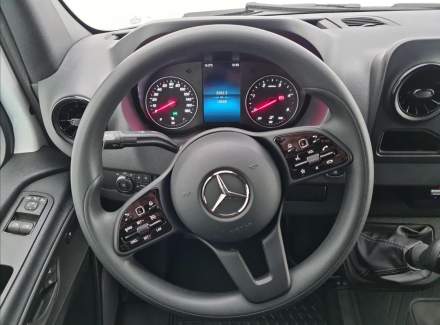 Mercedes-Benz - Sprinter