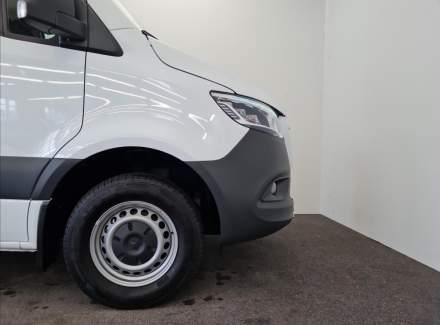 Mercedes-Benz - Sprinter