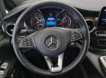 Mercedes-Benz - V-class