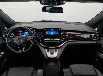 Mercedes-Benz - V-class