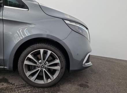 Mercedes-Benz - V-class