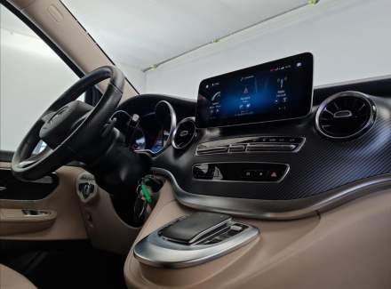 Mercedes-Benz - V-class