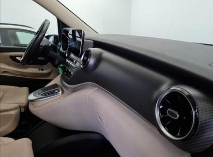 Mercedes-Benz - V-class