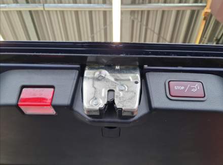 Mercedes-Benz - V-class