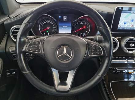 Mercedes-Benz - GLC