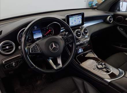 Mercedes-Benz - GLC