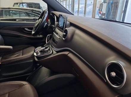 Mercedes-Benz - V-class