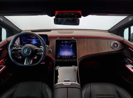 Mercedes-Benz - EQE