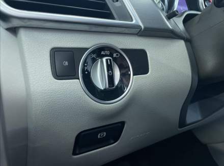 Mercedes-Benz - M-class