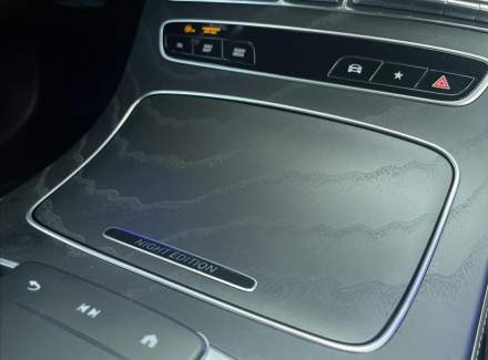 Mercedes-Benz - E-class