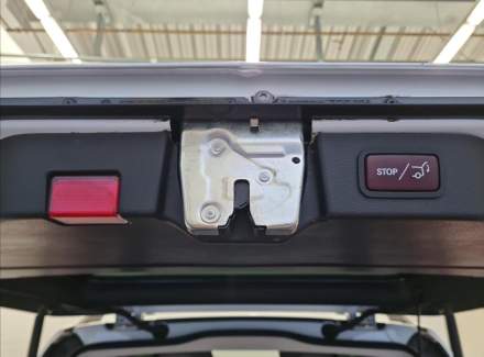 Mercedes-Benz - V-class