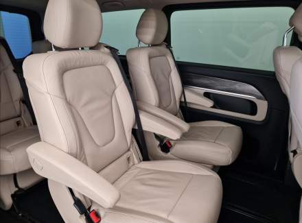 Mercedes-Benz - V-class