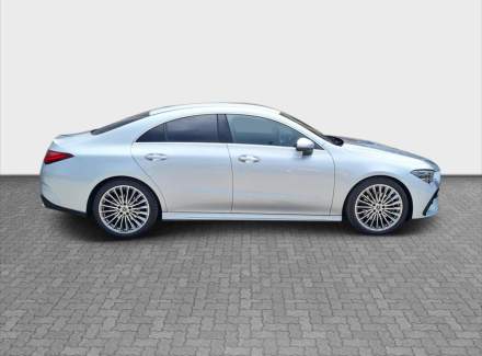 Mercedes-Benz - CLA