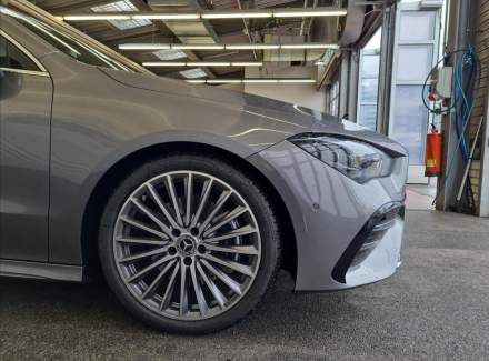 Mercedes-Benz - CLA